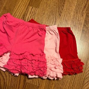 🆕Double Ruffled Shorts Set of 3
